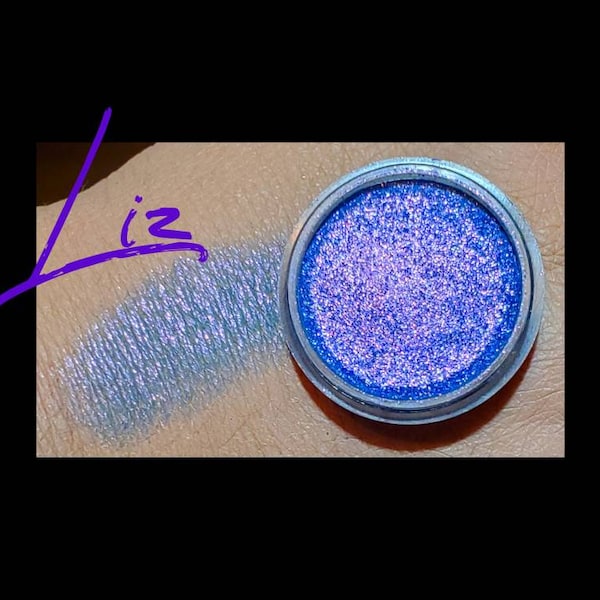 Duochrome Eyeshadow in Liz