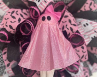Pink Halloween Ghost Wreath