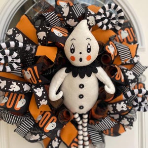 Johanna Parker Halloween Ghost Wreath
