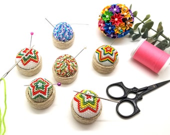 Ultimate Craft Companion: 2-in-1 Needle Minder & Pin Cushion