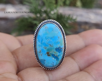 Bague turquoise mohave faite main : bijoux tendance en argent sterling