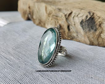 Handmade Oval Aquamarine Ring: 925 Sterling Silver Bezel Band