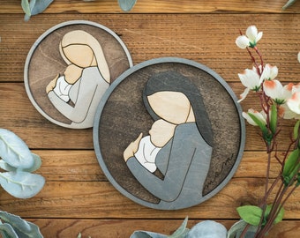Mother's Day Gift, Mom Holding Baby, Mother and Baby, Mom and Baby, 3D Line Art, Customized Wood Laser Cut/Engraved Circle, Gift for Mom