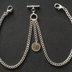 Dubbele Albert-zakhorlogeketting met &#39;Lucky&#39; ER II six pence, zilverkleur