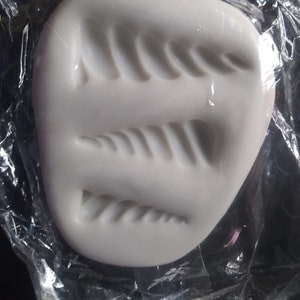 Mini unicorn horn mold