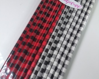 Pack of 12 Holiday Buffalo Plaid Paper Straws, Christmas straws, Holiday straws, fake bake supplies, party straws, Red paper straws,