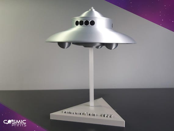 3D Printed UFO Model: Venusian Spacecraft, Retro Sci-fi Geek Gift