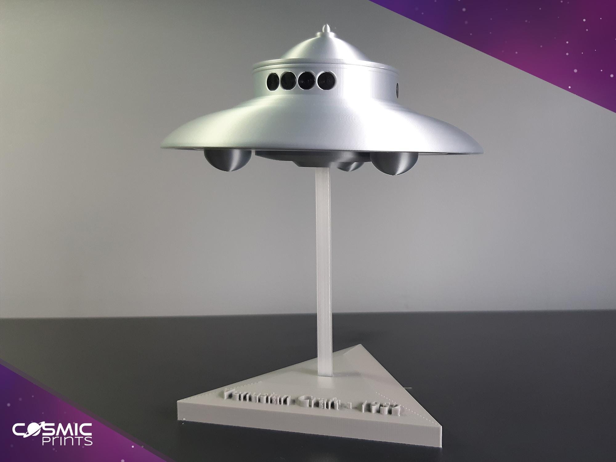 UFO Model Venusian Craft - UAP Model / Aliens / Retro / Sci Fi / Geek Gift / Christmas Gift - 3D Printed