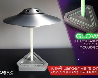 Natal Design I want to believe ornament. UFO Club ver. PINK
