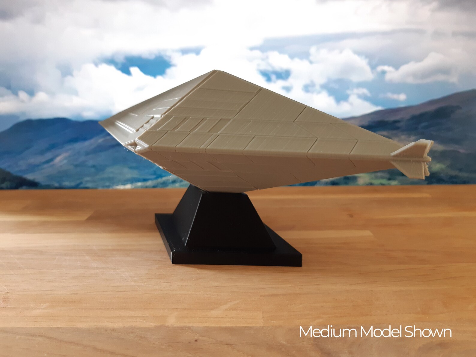 Calvine UFO Photo Model Retro / Sci Fi / Area 51 / UAP / Geek Gift 3D