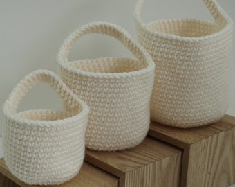 Hanging basket - wall hanging basket - crochet hanging basket - basket - storage basket - toys storage