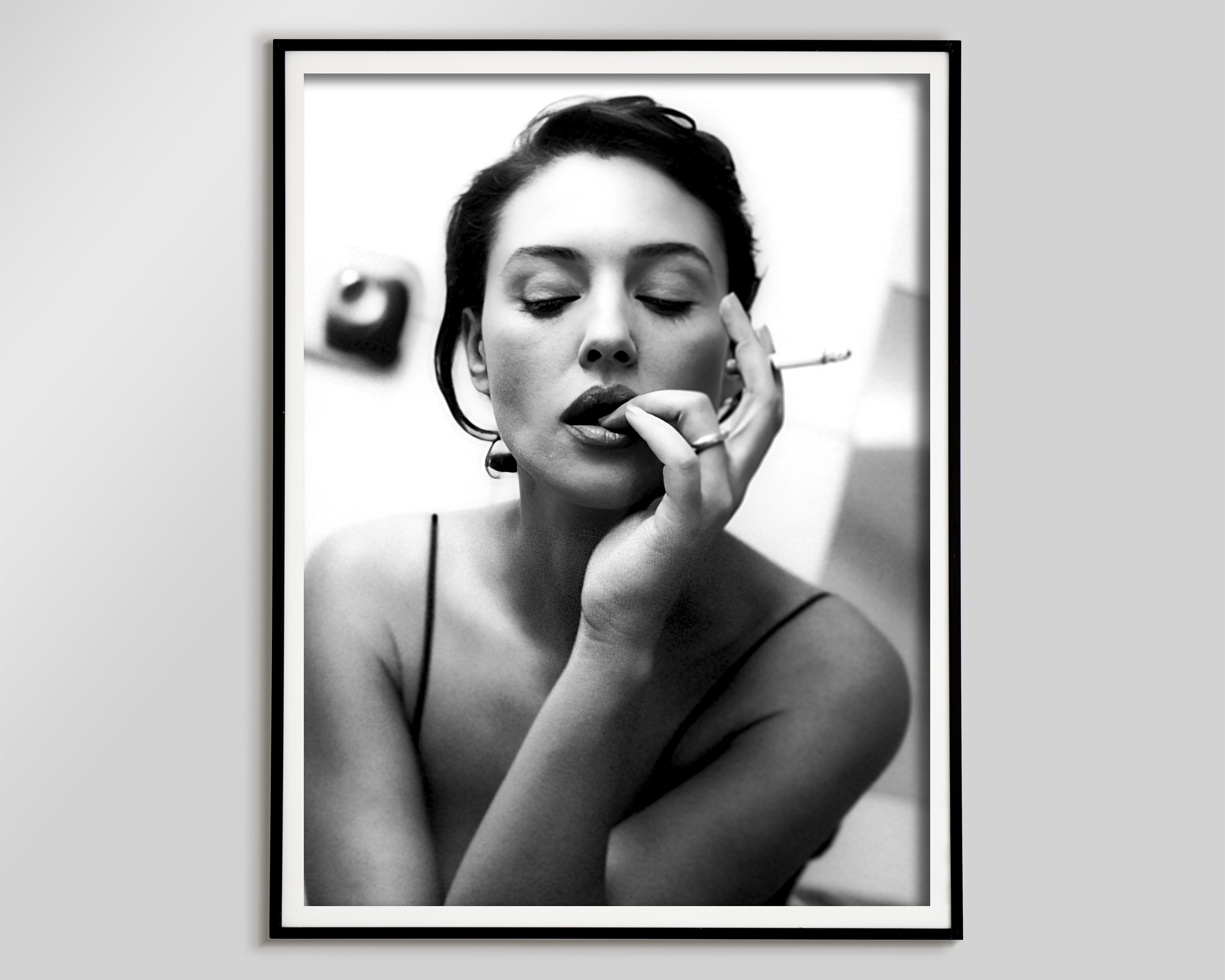 モニカ・ベルッチ直筆サイン入り超大型写真…Monica Bellucci 【公式通販】