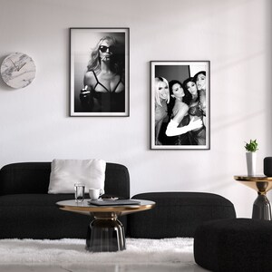 Khloe Kardashian With Kourtney Kardashian And Kendall Jenner Poster, Black and White, Fashion Print, Room Decor, Glam Wall Art, Vanity Decor
