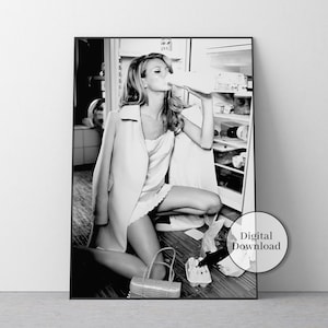 Kate Moss Digital Print, Old Hollywood Decor, Black and White, Kate Moss Poster, Fashion Wall Decor, Kate Moss Wall Art, Feminist Print