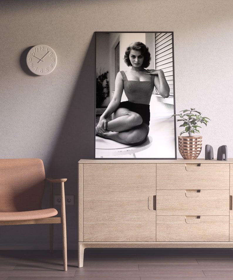 Sophia Loren Poster, Black and White, Photo Print, Vintage Poster, Retro Wall Art, Old Hollywood Decor, Digital Download, Fashion Wall Decor