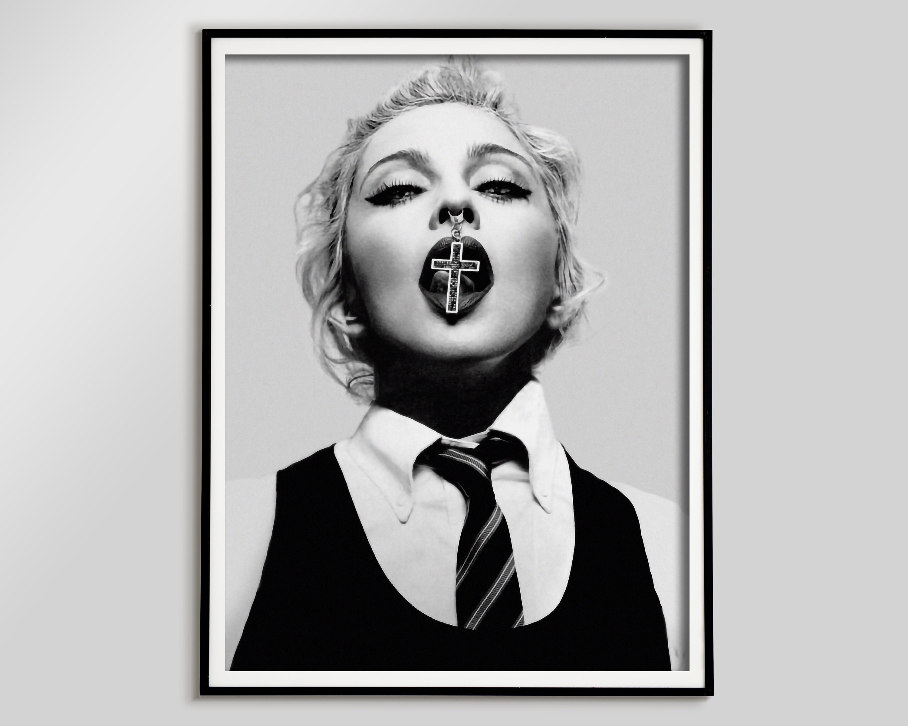 madonna-black-and-white-poster