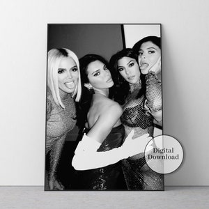 Khloe Kardashian With Kourtney Kardashian And Kendall Jenner Poster, Black and White, Fashion Print, Room Decor, Glam Wall Art, Vanity Decor