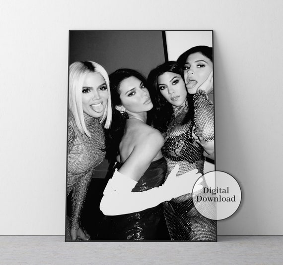 Khloe Kardashian, Kourtney, Kendall Jenner Fashion Print, Glam Wall Art (Digital Download)