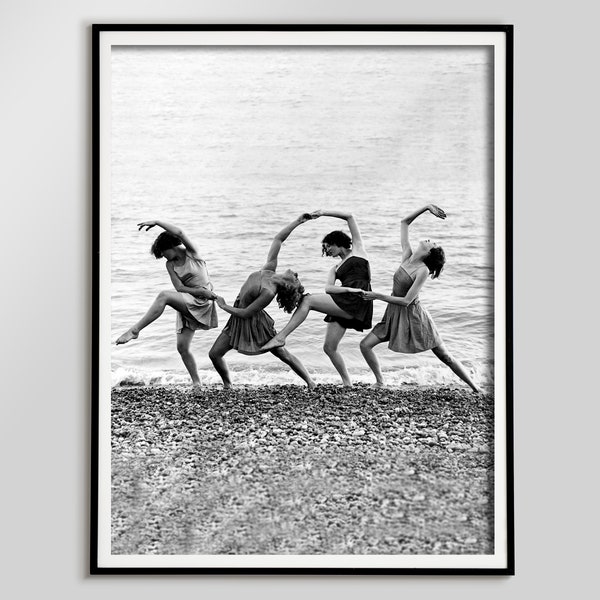 Women Dancing in Beach Print, Vintage Beach Poster, Black and White, Photo Print, Minimal Beach Art, Printable Wall Art, Digital Download