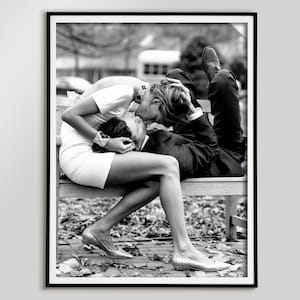 Impresión de arte de pared de pareja besándose vintage, póster de amor, amantes vintage, arte de pareja enamorada, decoración romántica de dormitorio, decoración de pared, regalos de San Valentín