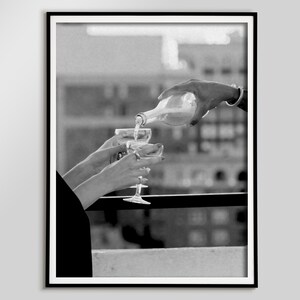 ワインポスター、バーカートプリント、アルコールポスター、白黒、カクテルウォールアート、独身パーティーの装飾、印刷可能なアート、デジタルダウンロード