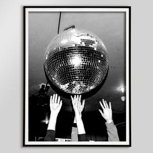 Ball Disco in the Bachelorette Party Print, Black and White, Mirror Ball Print, Boho Chic Wall Art, Aesthetic  Room Decor, Digital Download