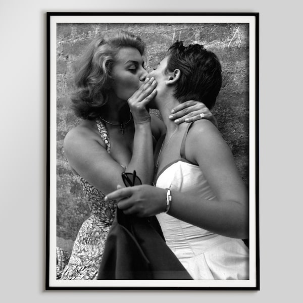 Soul Sister Print, Sofia Loren Kissing Her Sister, Black and White, Lesbian Photo, Weird Poster, The Kiss Print, Vintage Photography Print