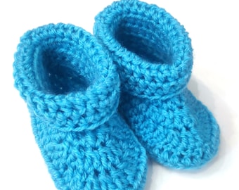 Crochet blue baby boots, Children's boots, Blue baby slippers, Gift for mom and baby