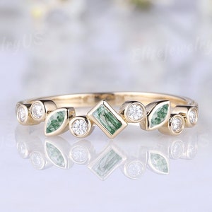 Moss Agate Wedding Band Baguette Cut Agate Ring Unique Bezel Wedding Ring Half Eternity Solid Gold Promise Ring Personalized Jewelry