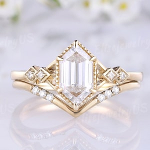 Unique Long Hexagon Cut Moissanite Engagement Ring Set Vintage Gold Ring Moissanite Wedding Rings Wedding Bridal Rings Set Anniversary Gift