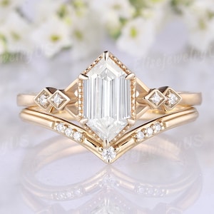 Unique Long Hexagon Cut Moissanite Engagement Ring Set Vintage Gold Ring Moissanite Wedding Rings Women Bridal Rings Set Anniversary Gift