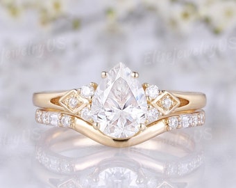 Pear Moissanite Engagement Ring Set Solid Gold Dainty Princess Moissanite Wedding Rings Women Bridal Set Promise Anniversary Gift for her