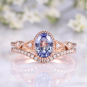 Oval Sapphire Engagement Rings Woman Vintage Gold Rings Unique Cornflower Sapphire Wedding Rings Art Deco Dainty Anniversary Gift for Her