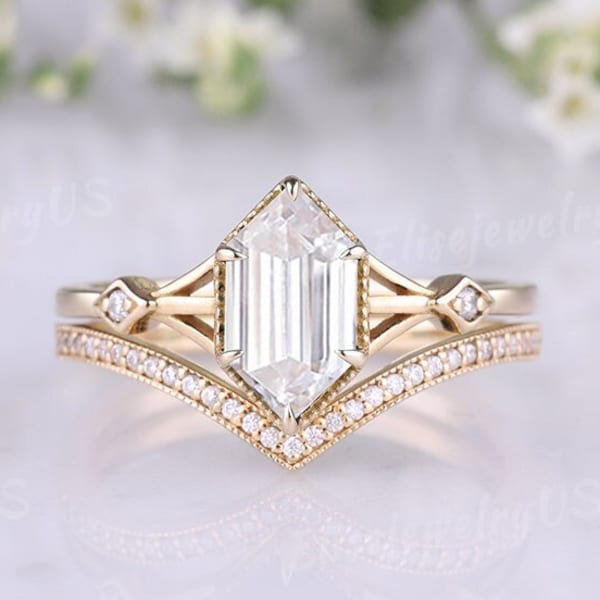 Vintage Long Hexagon Cut Moissanite Engagement Ring Set Unique Gold Rings Moissanite Wedding Ring Set Women Diamond Cluster Anniversary Gift