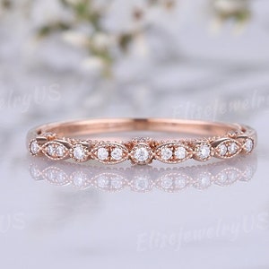 Anello nuziale in oro rosa da donna, anello vintage impilabile, anello nuziale con diamanti, anello abbinato, unico milgrain, mezza eternità, regalo per anniversario di matrimonio