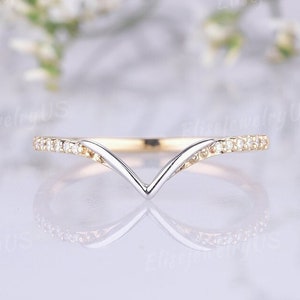 Aliança de casamento vintage bicolor curva, aliança de casamento em ouro amarelo com moissanita, aliança combinando com diamantes, aliança em formato de V para mulheres