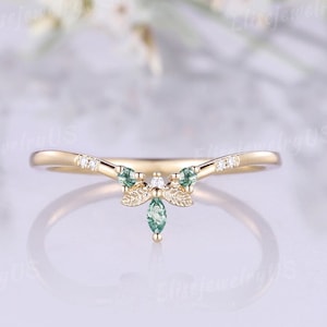Vintage Marquise Moss Agate Wedding Band V Shaped Gold Ring Unique Curved Stackable Leaf Floral Nature Ring Women Stacking Anniversary Gift