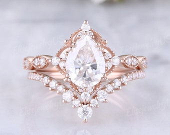 Pear Moissanite Engagement Rings Moissanite Ring Set Vintage wedding ring Women Unique Bridal Set Rose gold Rings 2pcs Promise Rings