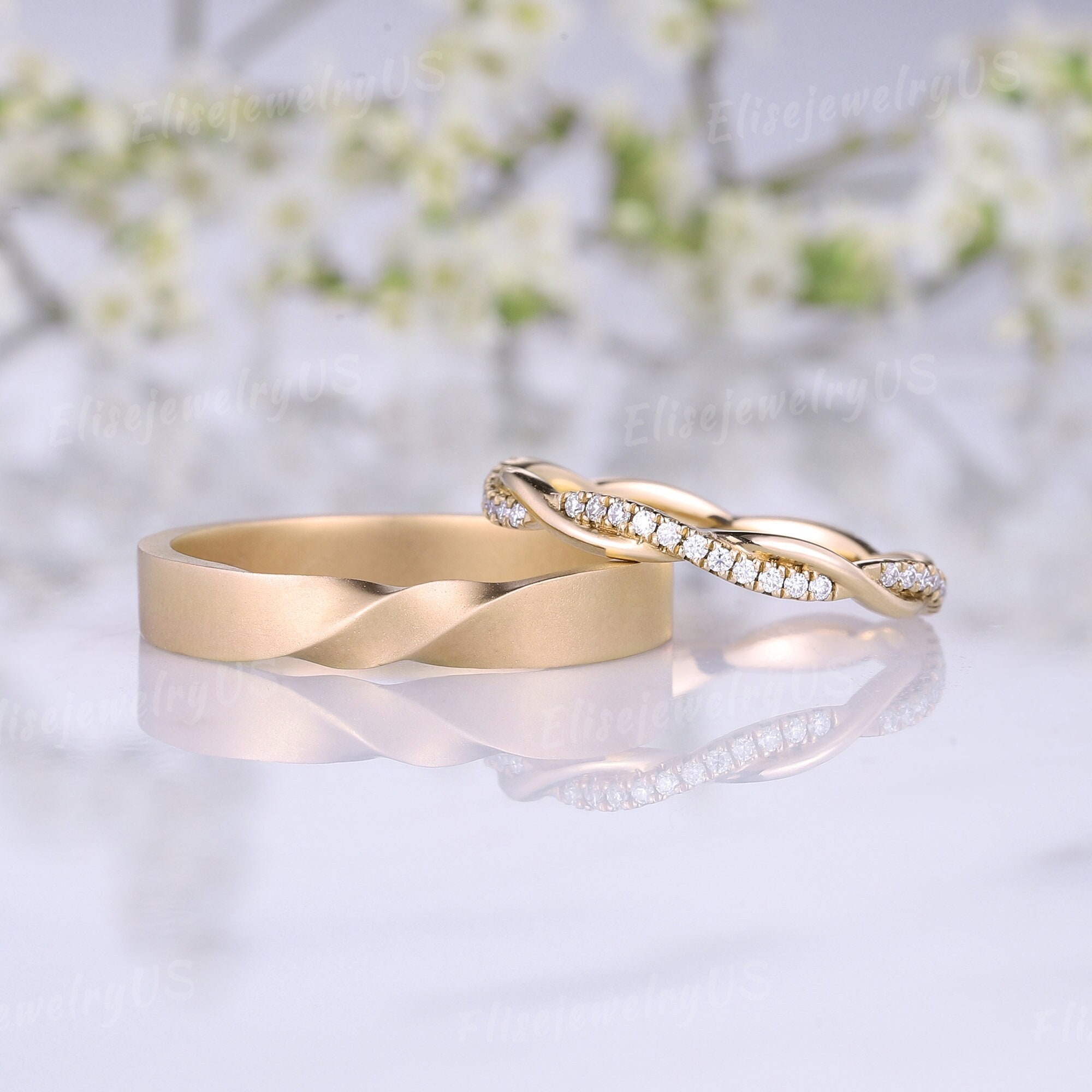 Infinity ring design for couple discount