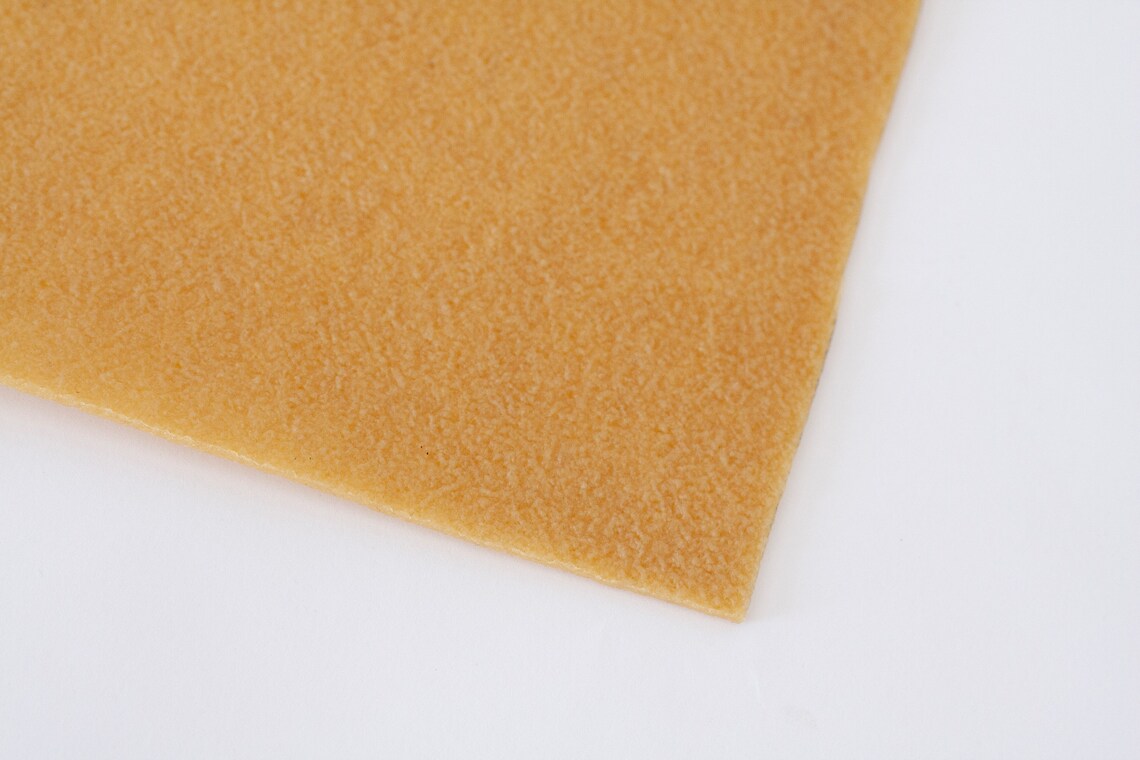 NATURAL RUBBER Crepe Sole 2 Mm Sheet 30X30 Cm BARLEY Rubber for