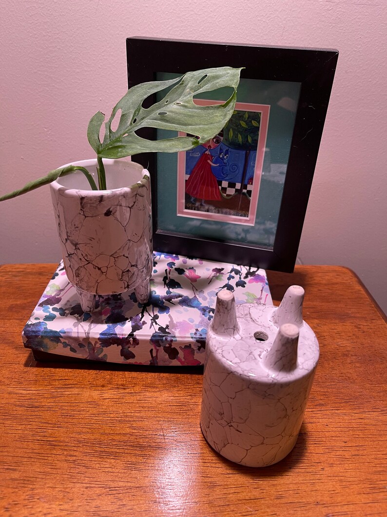 Tiny pots!