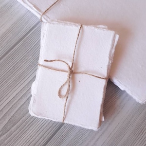 Handgjort bomullspapper, vitt 300 gsm 100 % bomullspapper Deckle Edge återvunnet tomt vykort, bröllopsinbjudningar, brevpapper