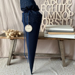 School cone muslin color blocking dark blue / dark blue with golden dots