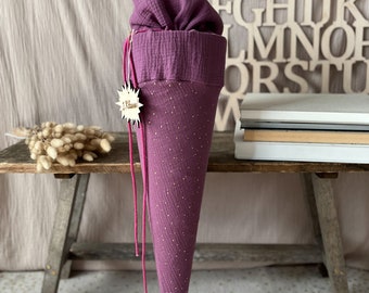 School cone muslin color blocking in berry with gold dots