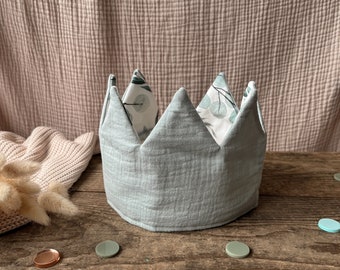 Birthday crown muslin old mint - eucalyptus