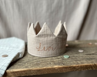 Birthday crown muslin beige embroidered with name