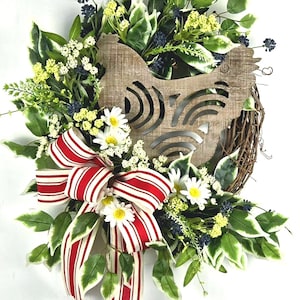 Chicken Wreath for Front Door, Chicken Door Hanger, Farm Theme Home Decor, Country Home decor,  Chicken gift idea, Rooster Kitchen Decor