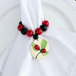 Ladybug Napkin Ring for picnic, Lady Bug Napkin Holder, Summer Farmhouse Table Decor, Ladybug Kitchen Decor, Hand painted bead home decor