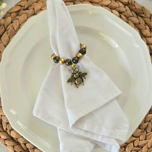 Bee Napkin Ring, Bumble Bee Napkin Holder, Bee Beaded Spring Decor, Bee ...