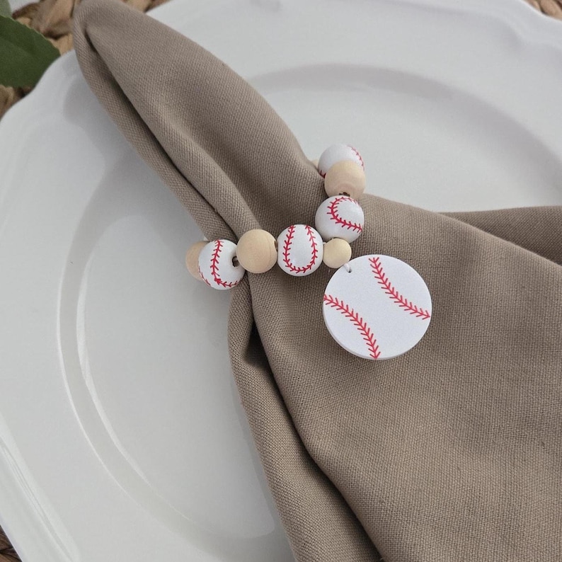 Baseball Napkin Ring, Sports Theme Beaded Napkin Holder, Baseball Table ...